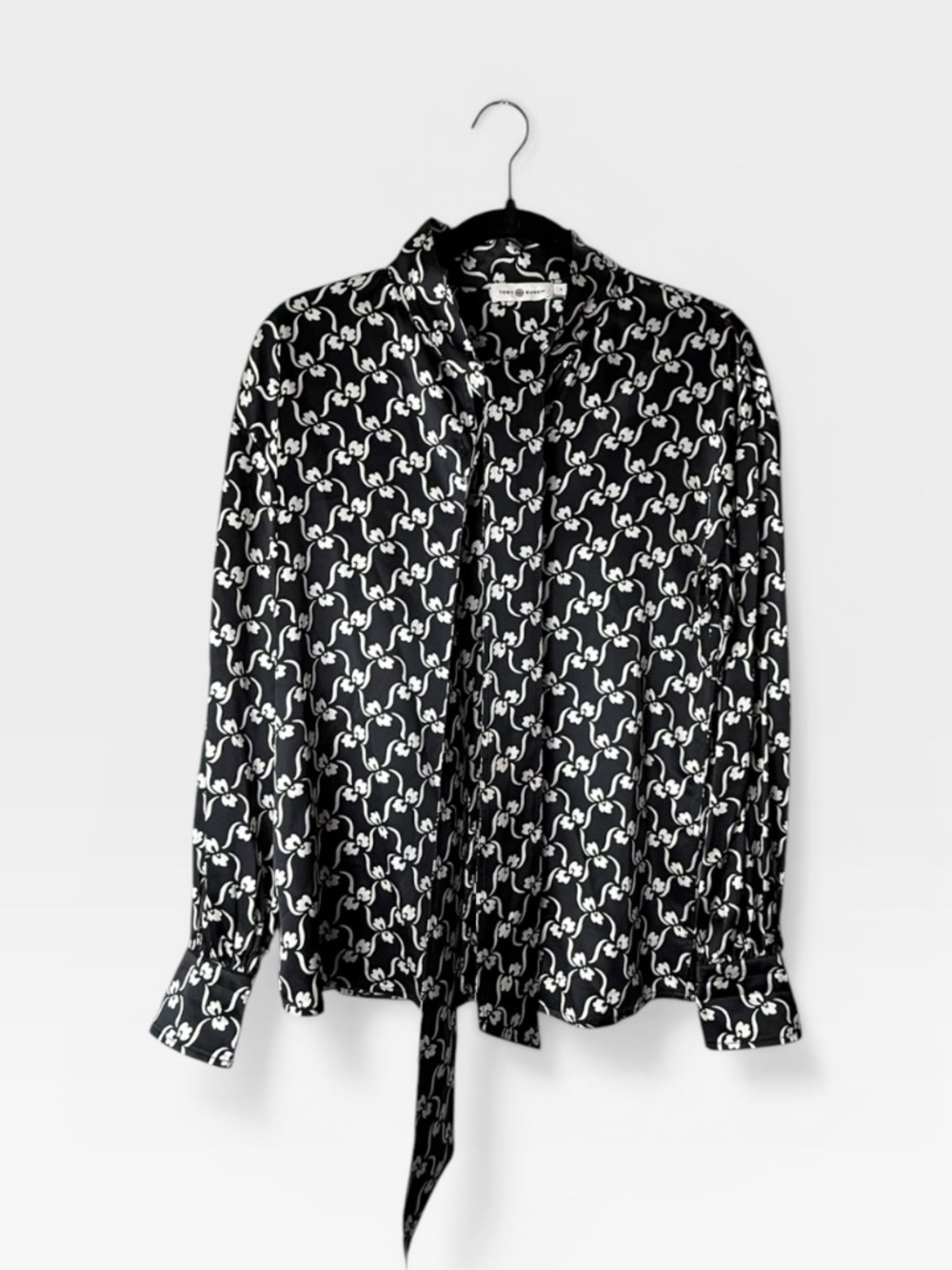 Tory Burch black and white silk stencil print bow blouse Size‎ 4 (K)